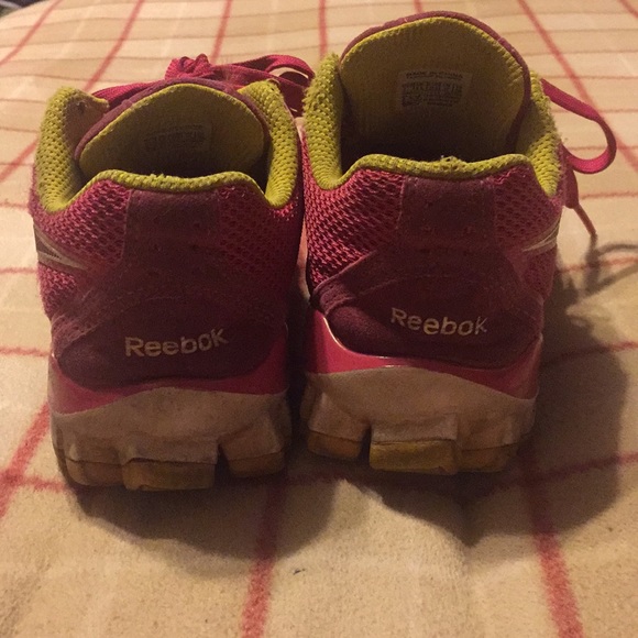 Pink Reebok Running Shoes - Picture 2 of 3